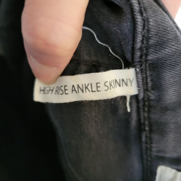 Rag & Bone Black Ash Washed Out High Rise Ankle Skinny Denim Jeans Slit Hem 26 - Picture 13 of 17